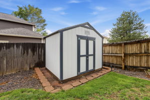 6 14492 W 70th Pl