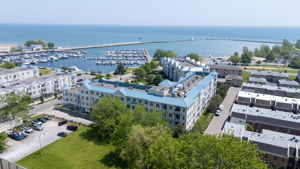  Photo 0