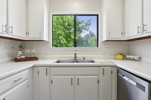 Albacore Ln-1505-012.jpg
