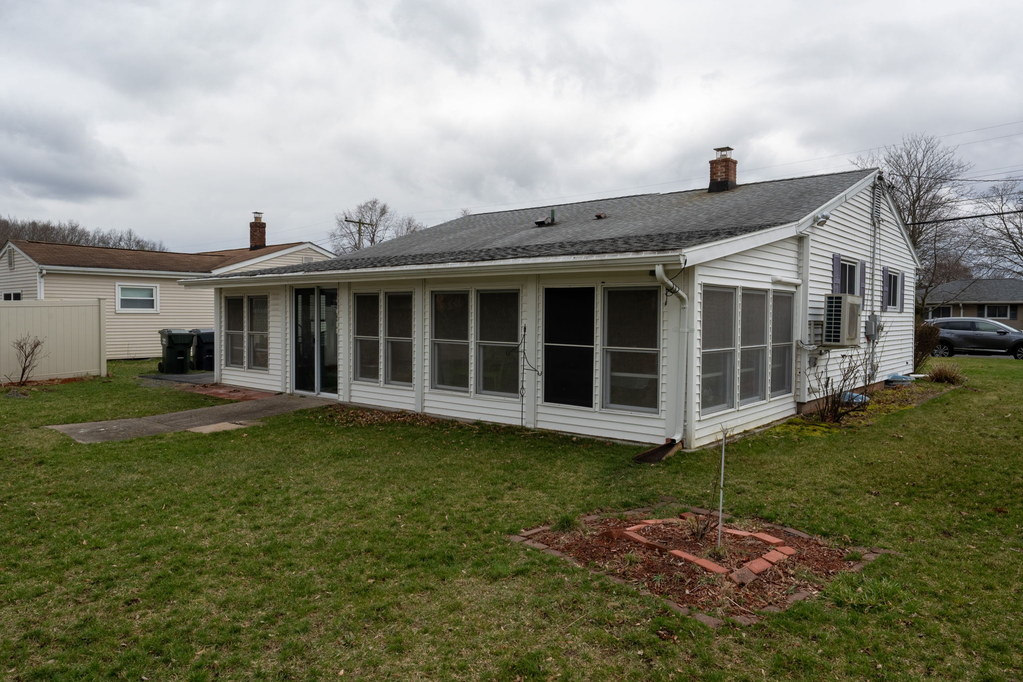 145 Butler Ave, Southington, CT 06489 Ed McCullough Photography