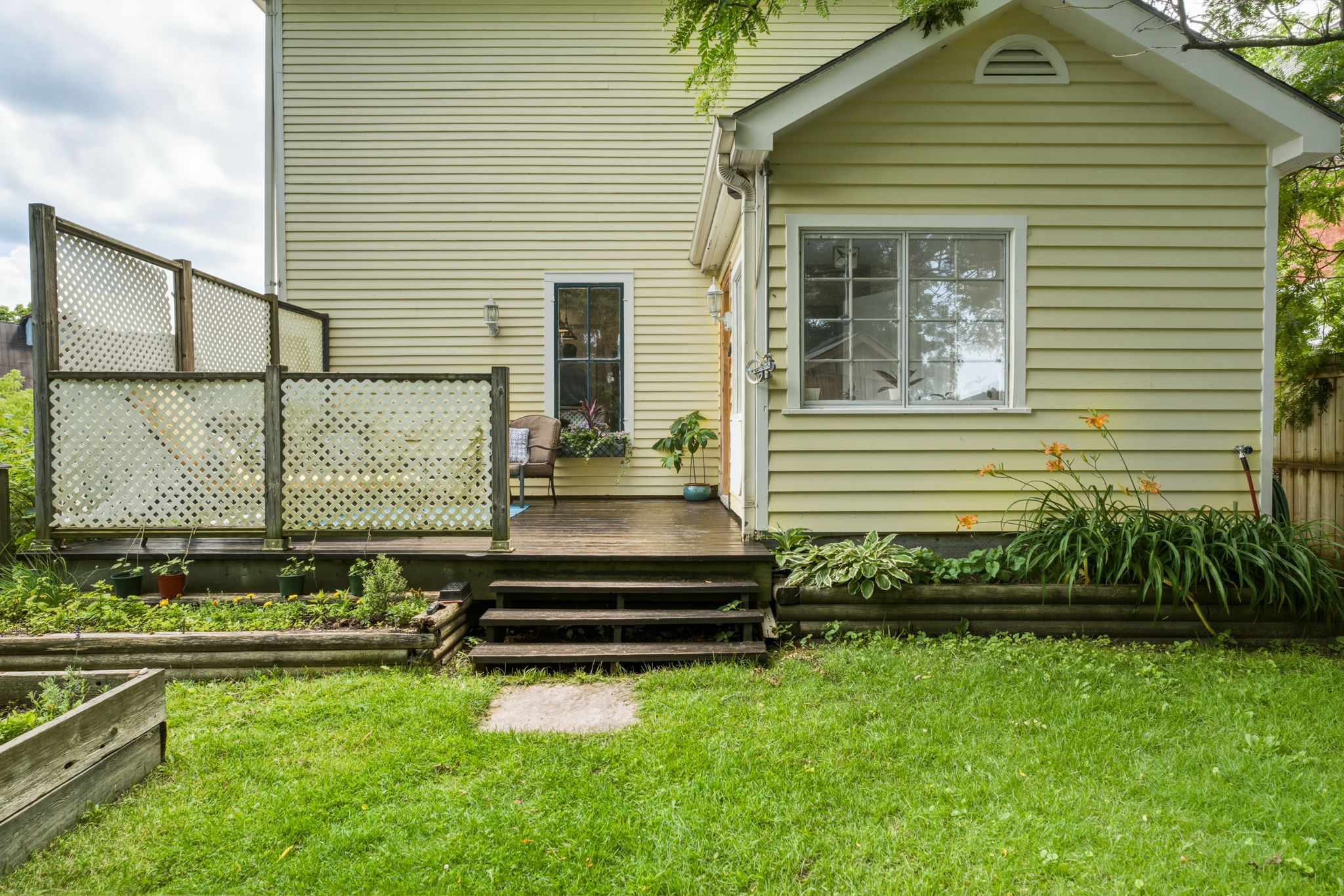  Photo 49