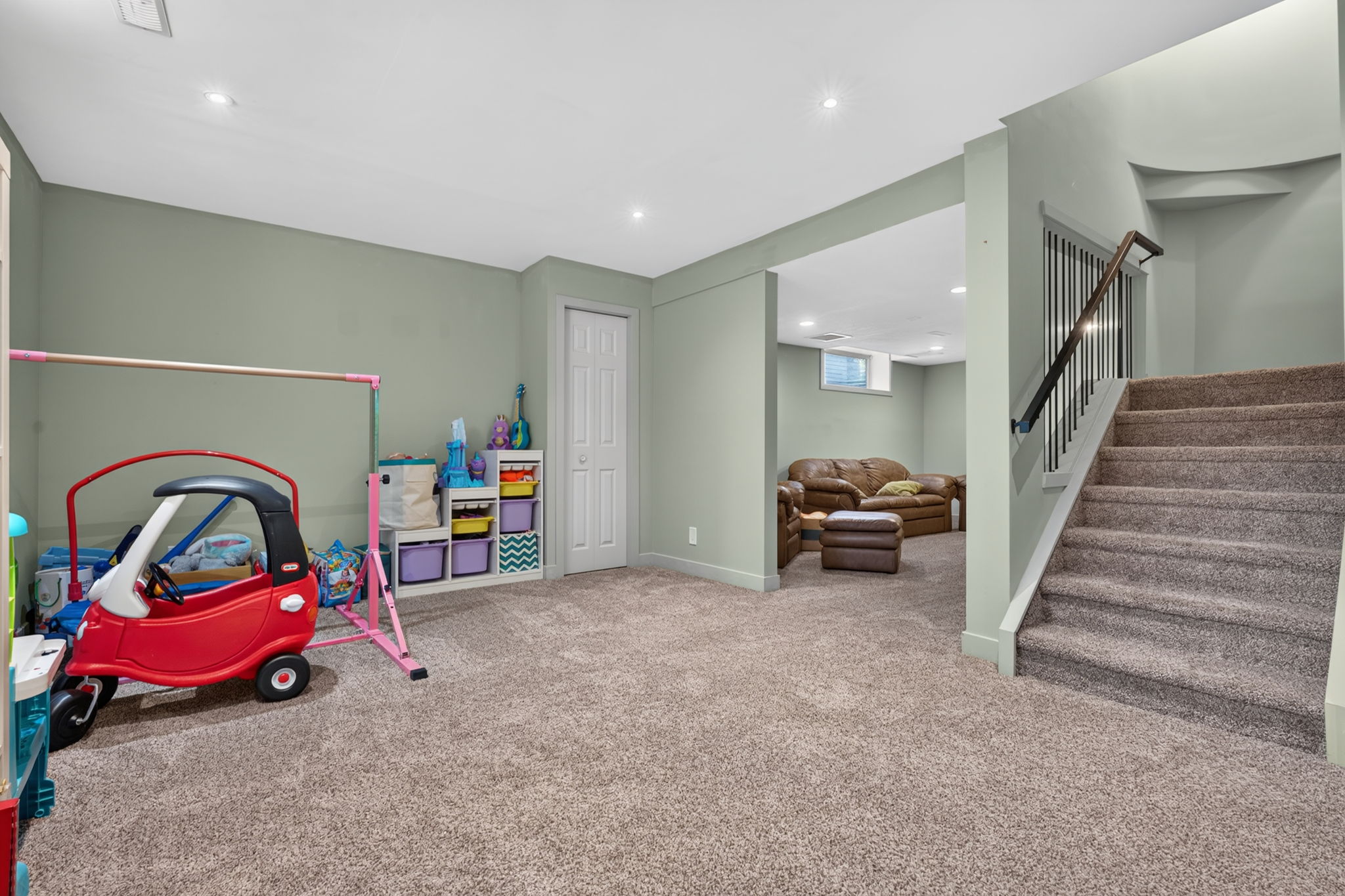 A fully developed lower level made for family life