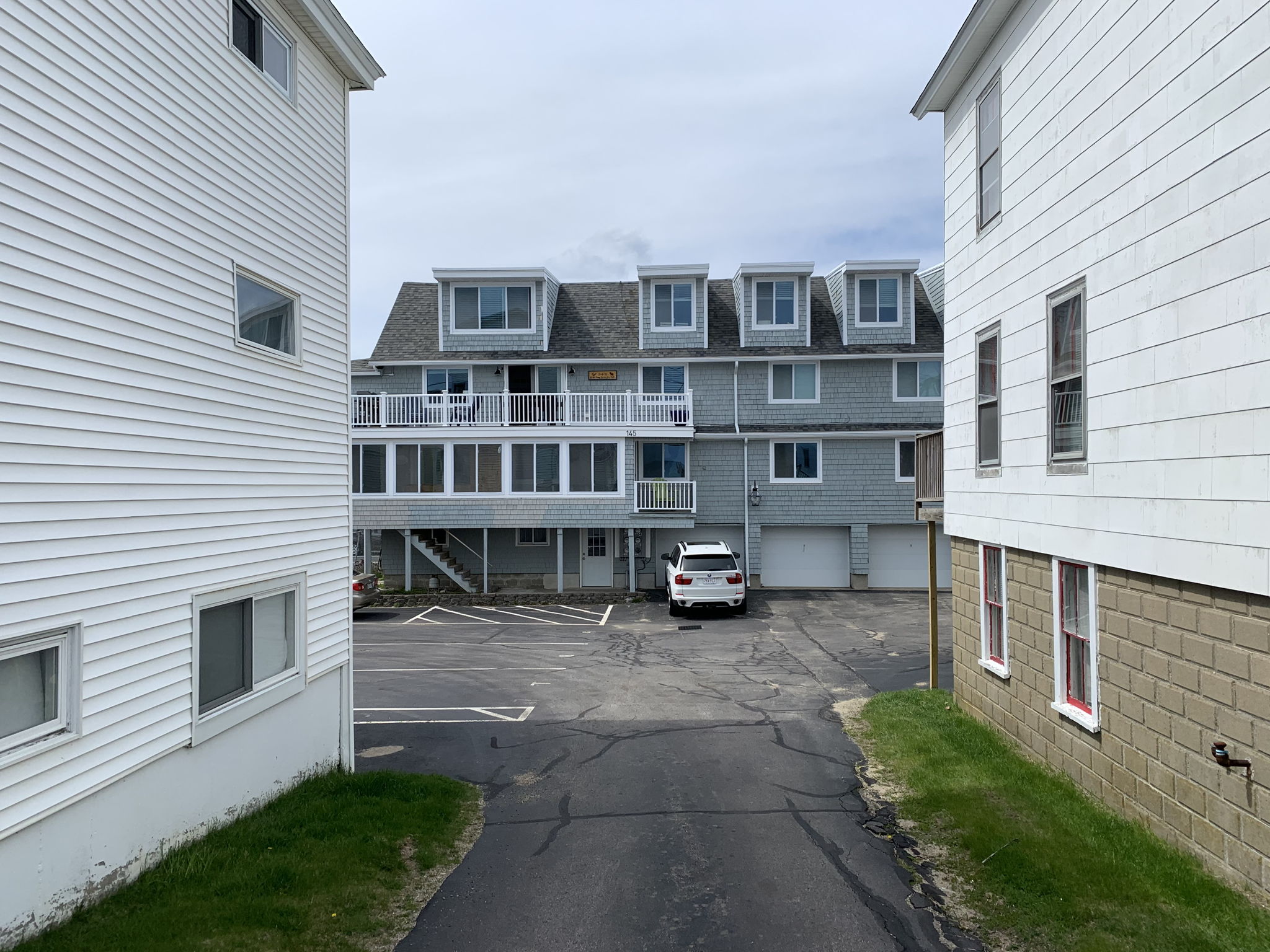  145 Long Sands Rd Unit 2, York, ME 03909, US