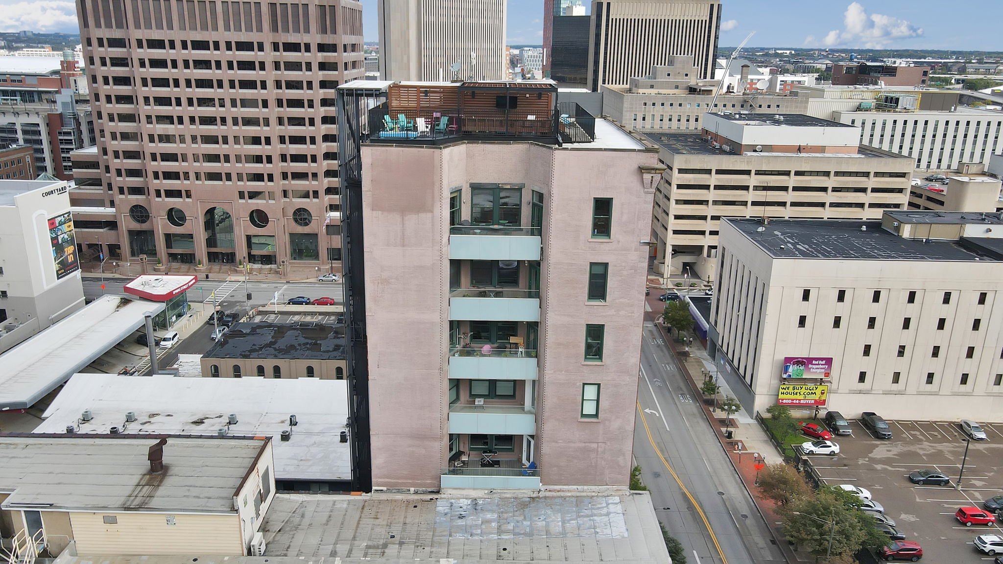  Photo 49