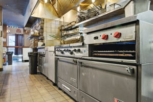  Photo 46