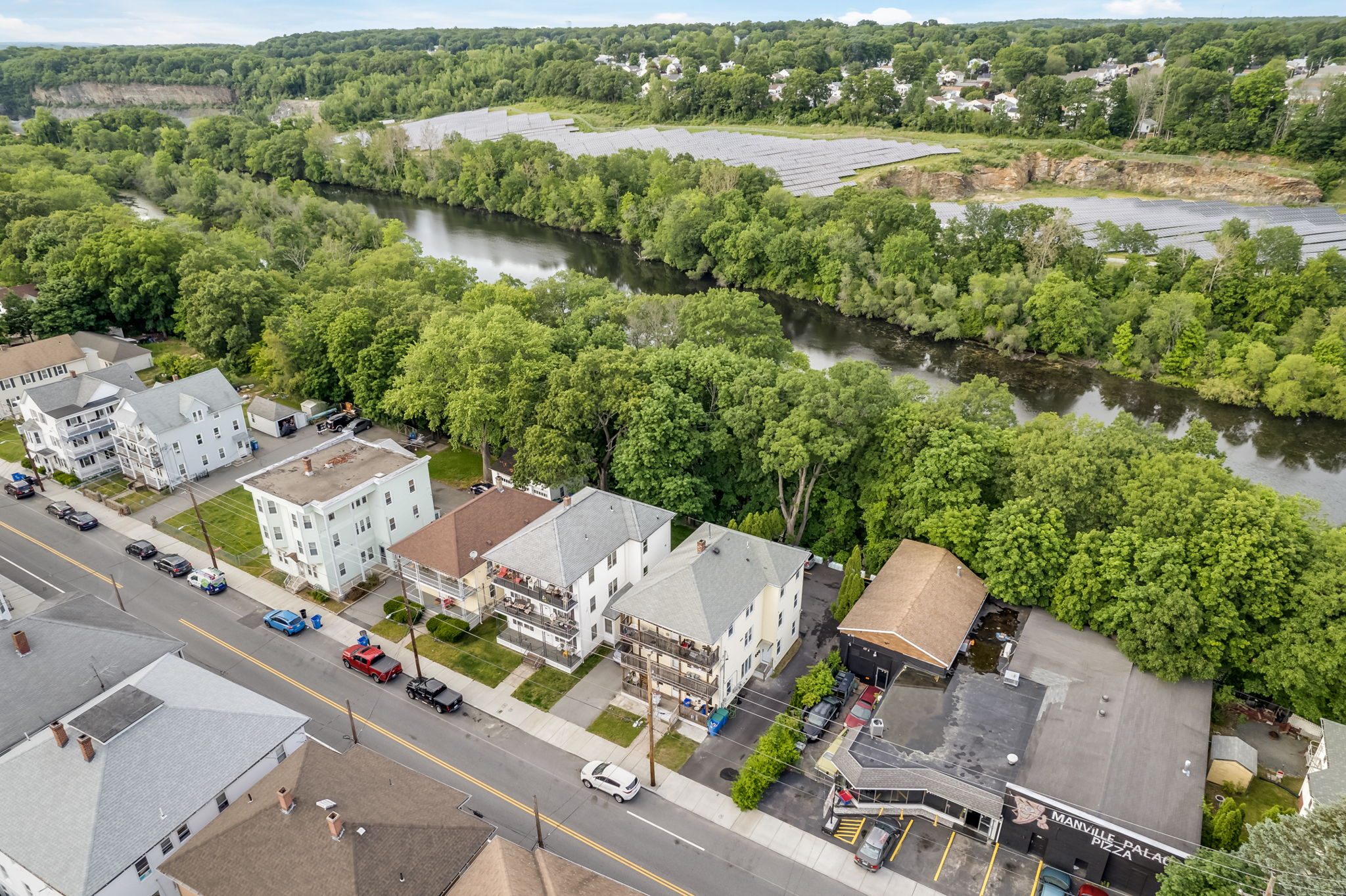 145 Railroad St Lincoln RI-3