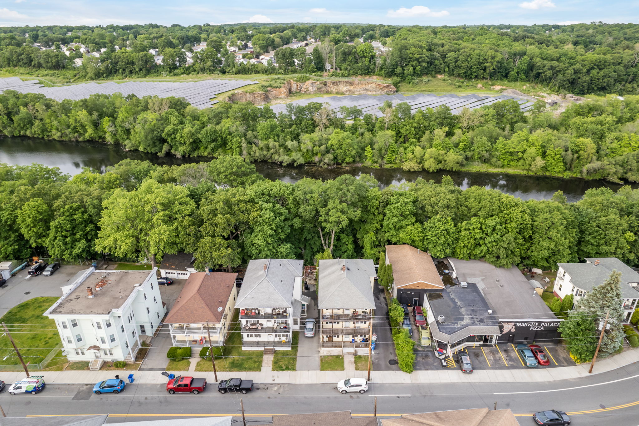 145 Railroad St Lincoln RI-4