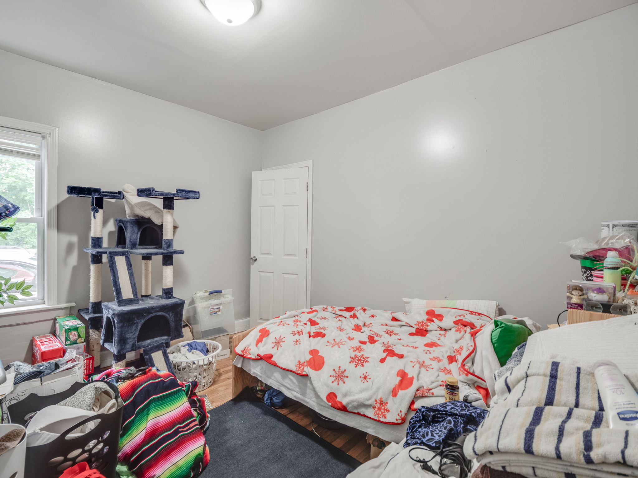 145 Railroad St Lincoln RI-29