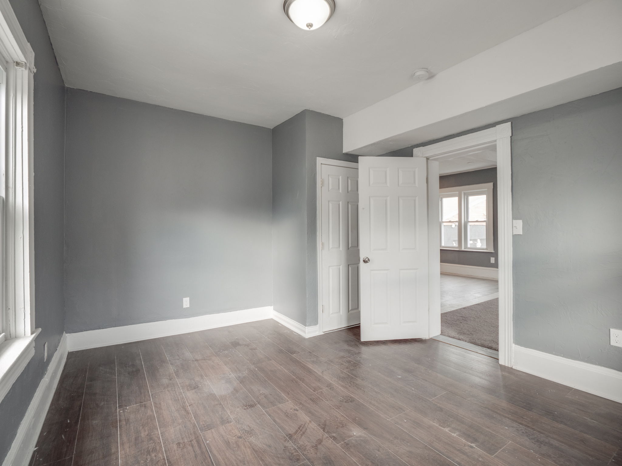 145 Railroad St Lincoln RI-33