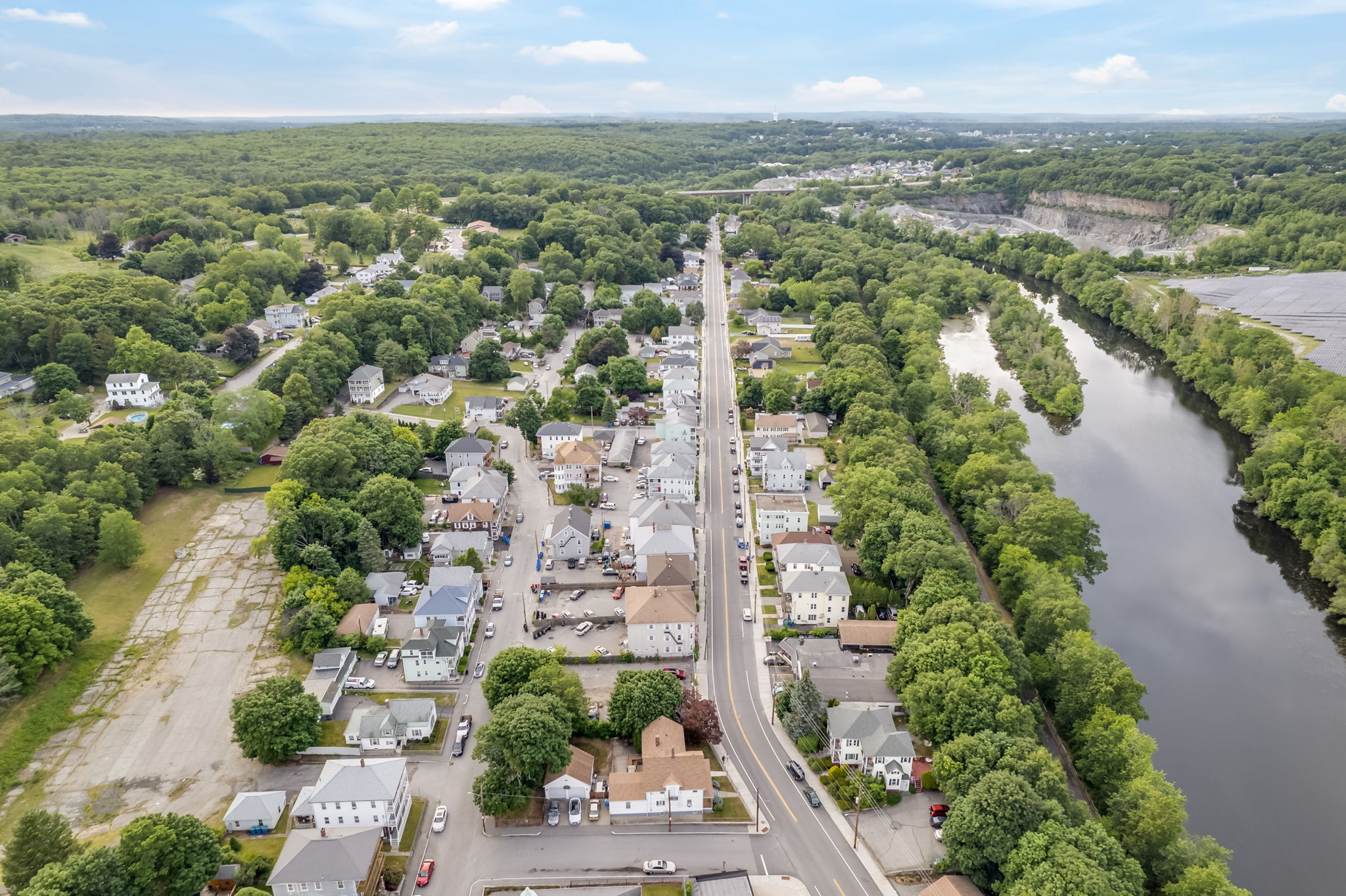 145 Railroad St Lincoln RI-10