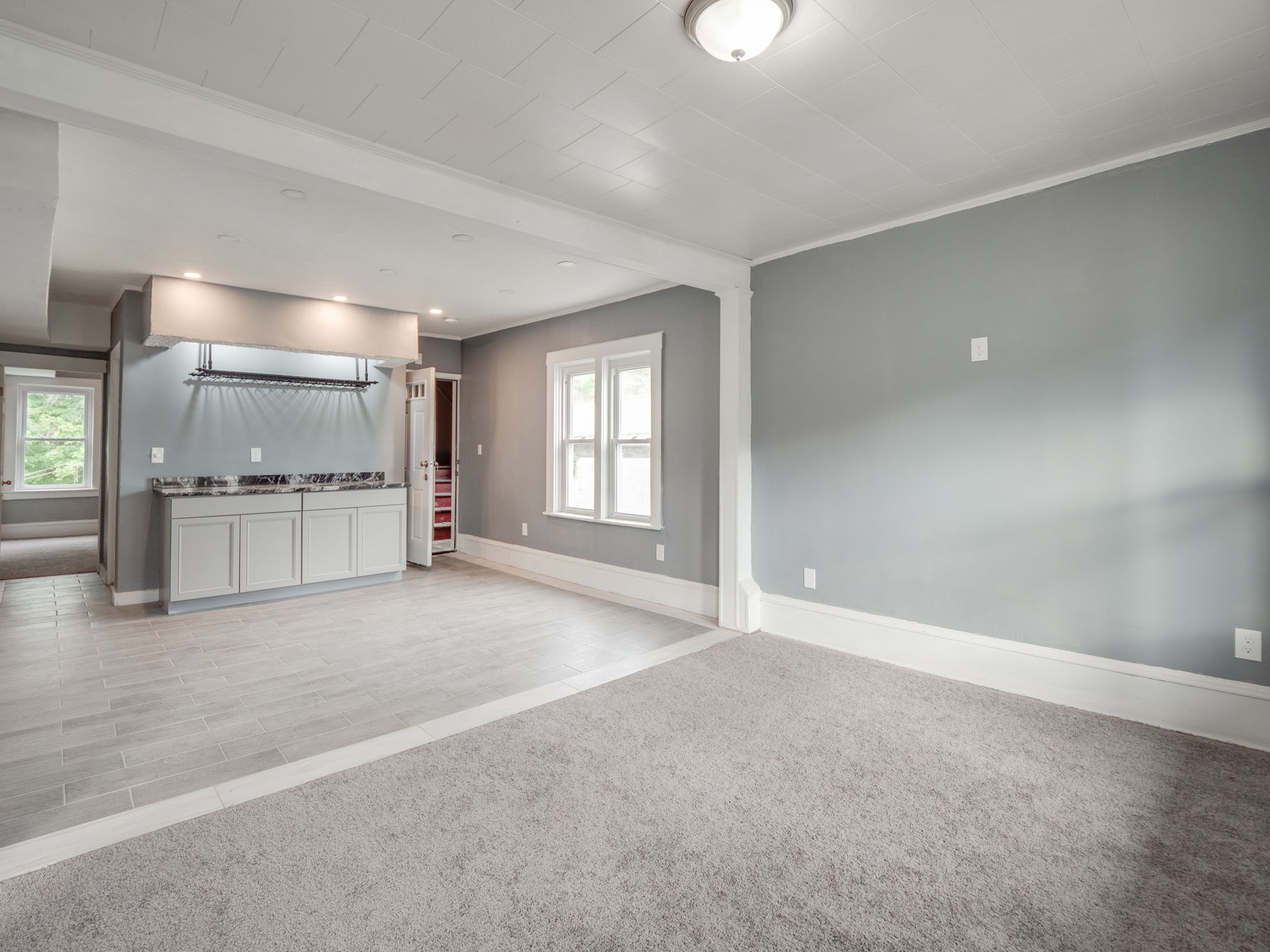 145 Railroad St Lincoln RI-40