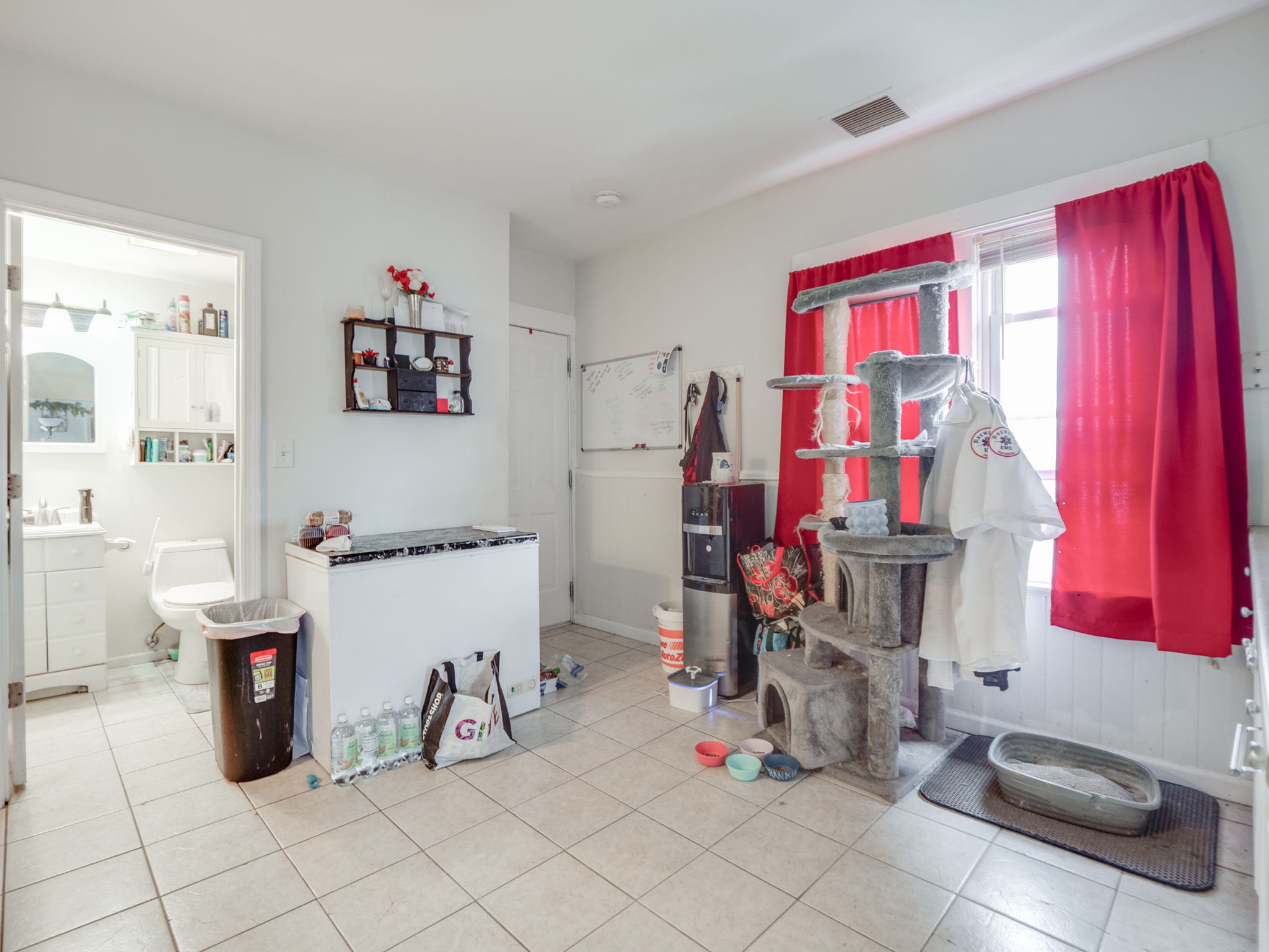 145 Railroad St Lincoln RI-57