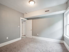 145 Railroad St Lincoln RI-53