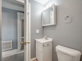 145 Railroad St Lincoln RI-51