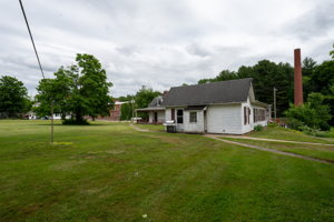  Photo 4