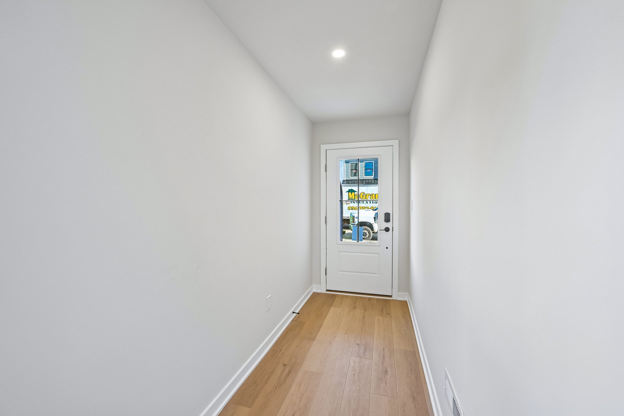 River Trail Circle-S2407-005.jpg