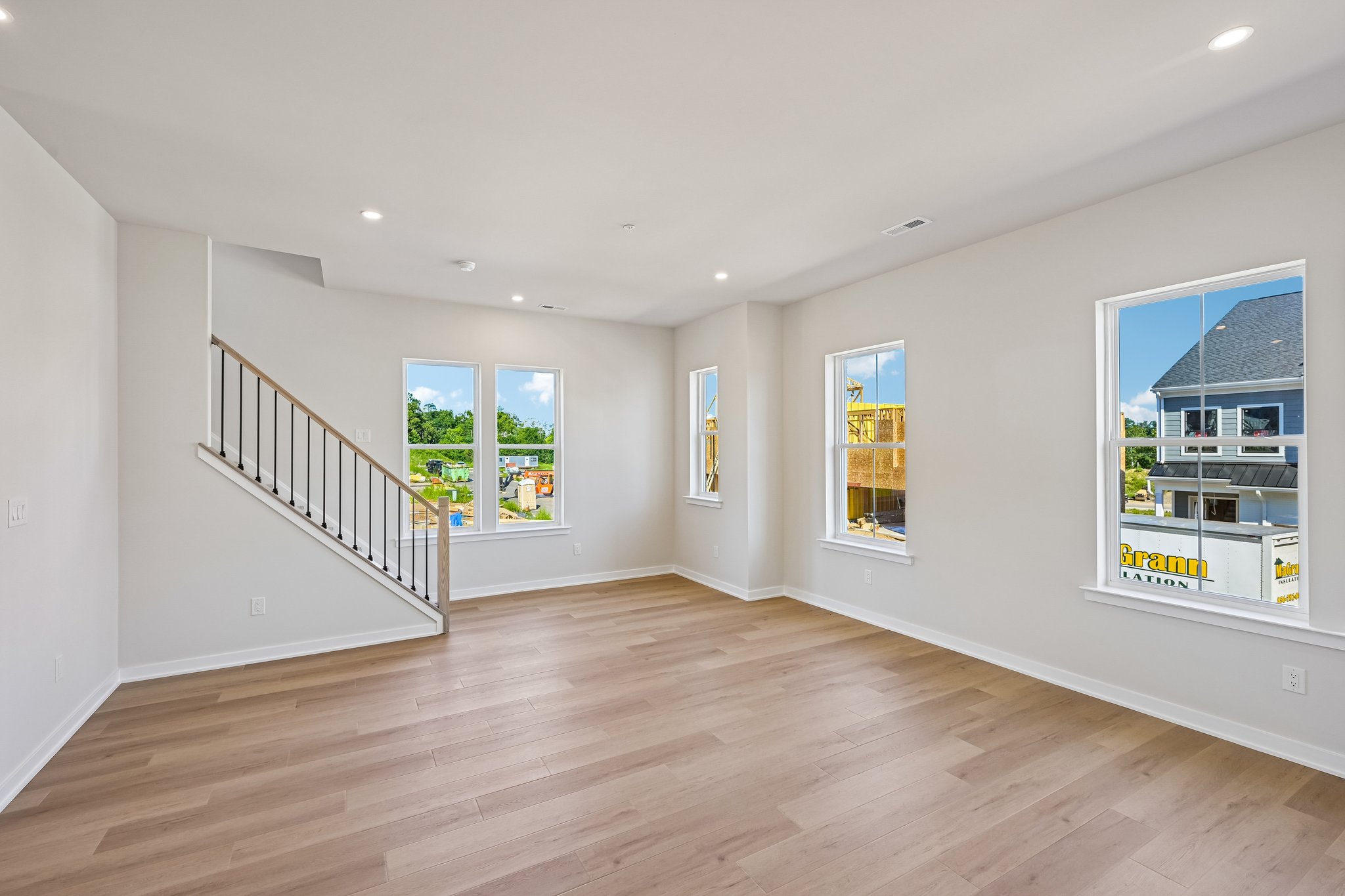 River Trail Circle-S2407-012.jpg