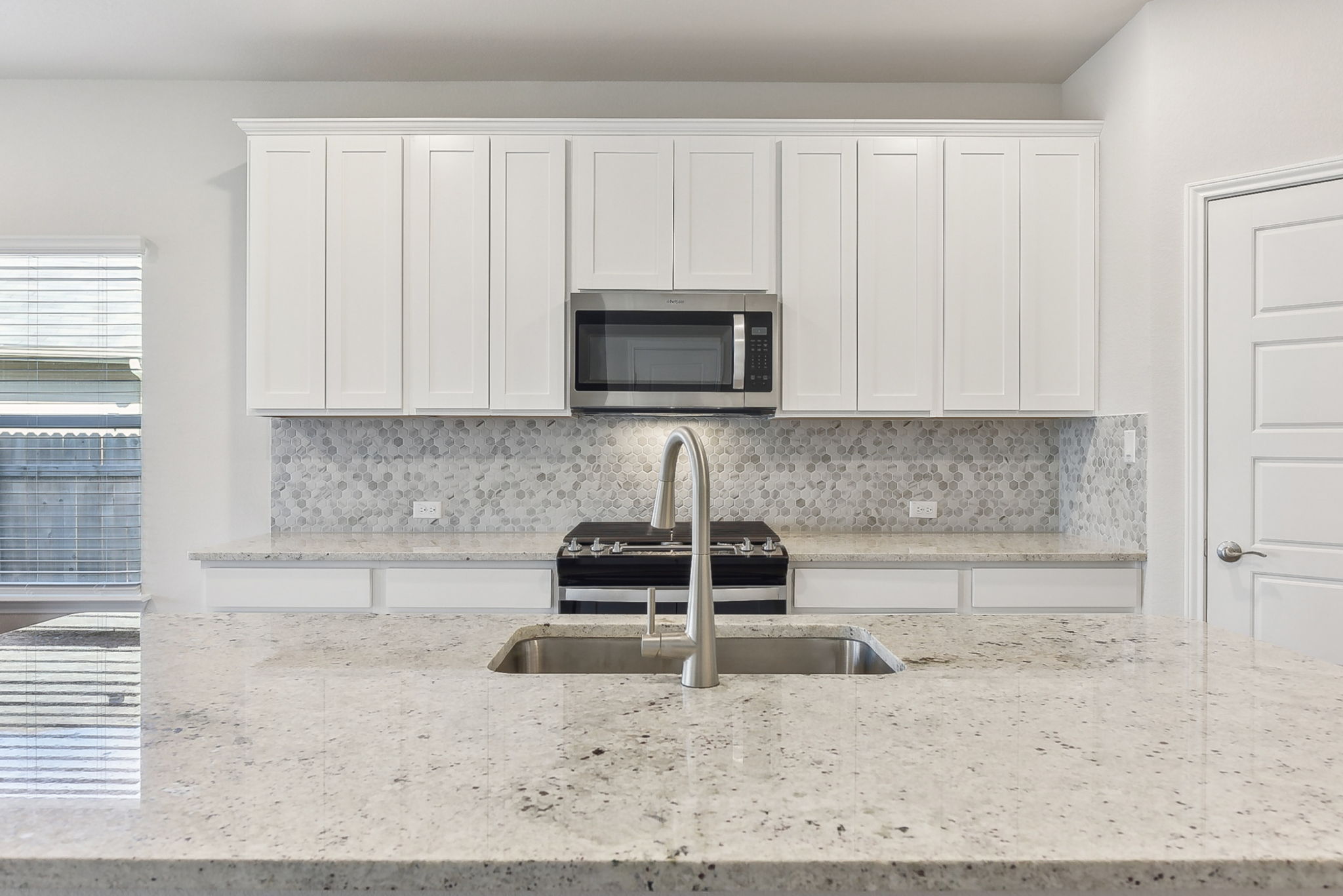 Austin - MorningStar - Reserve Collection - 145 Sungrove Trl, Andice, TX 78628 - 012