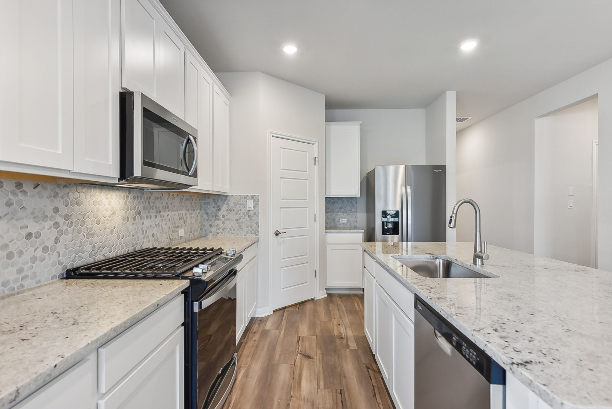 Austin - MorningStar - Reserve Collection - 145 Sungrove Trl, Andice, TX 78628 - 013