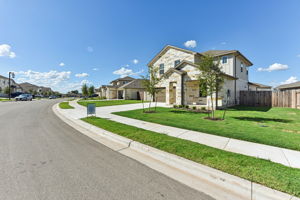 Austin - MorningStar - Reserve Collection - 145 Sungrove Trl, Andice, TX 78628 - 004