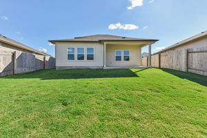 Austin - MorningStar - Reserve Collection - 145 Sungrove Trl, Andice, TX 78628 - 047