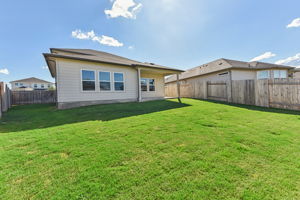 Austin - MorningStar - Reserve Collection - 145 Sungrove Trl, Andice, TX 78628 - 049