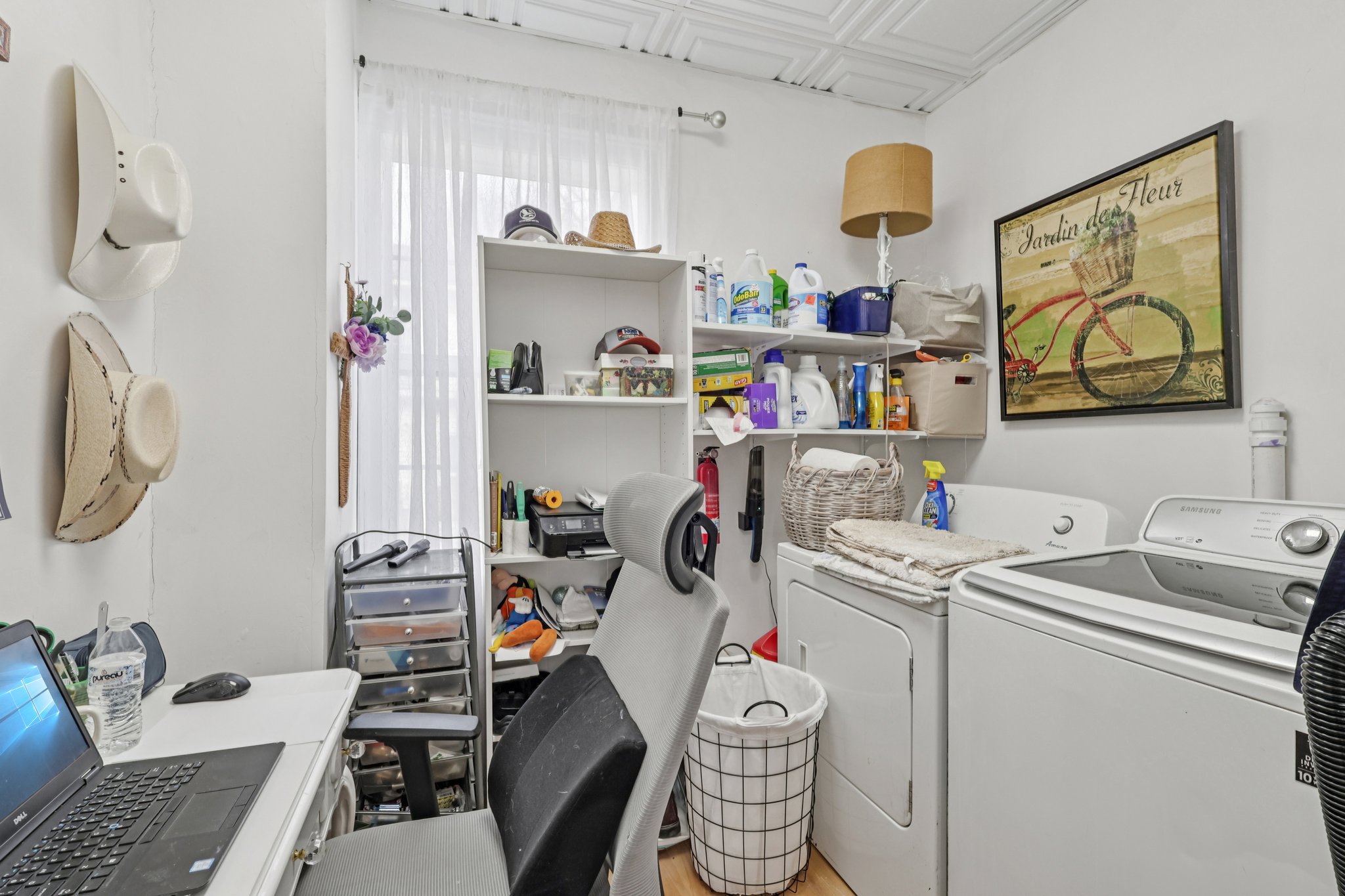 Walnut St-S2002-019.jpg