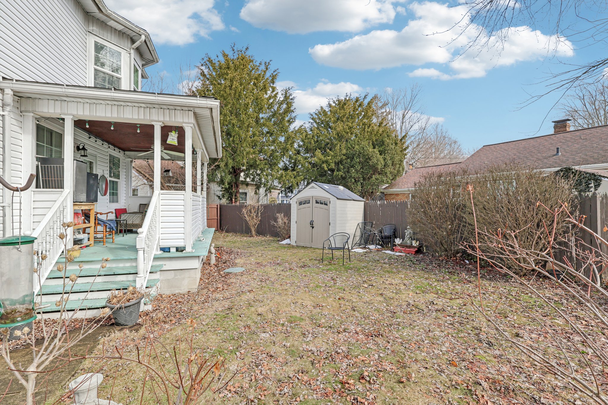 Walnut St-S2002-033.jpg