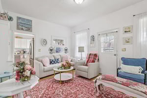 Walnut St-S2002-007.jpg