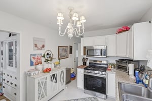 Walnut St-S2002-017.jpg