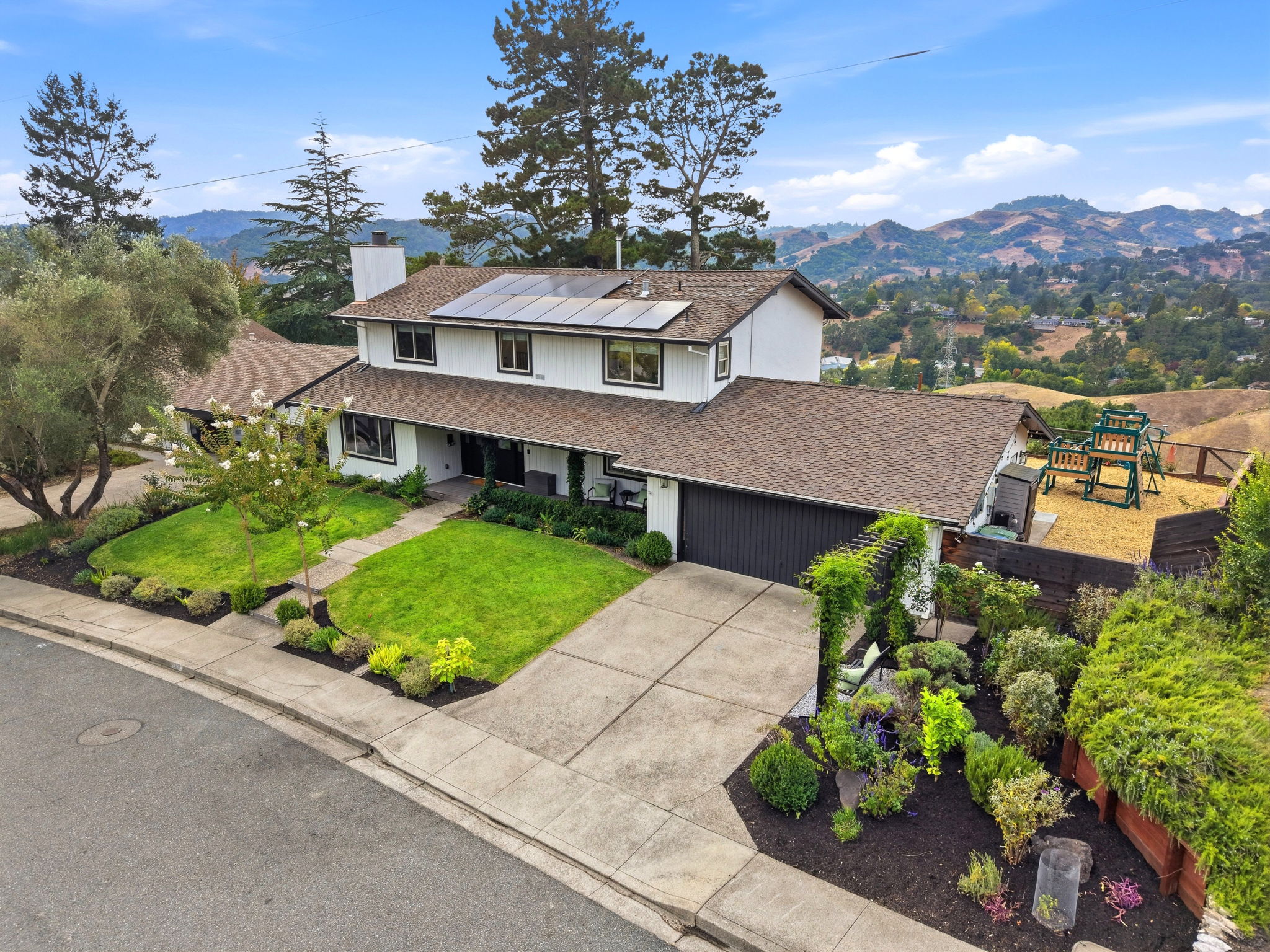 002_F8_AERIAL_145 Warfield Dr