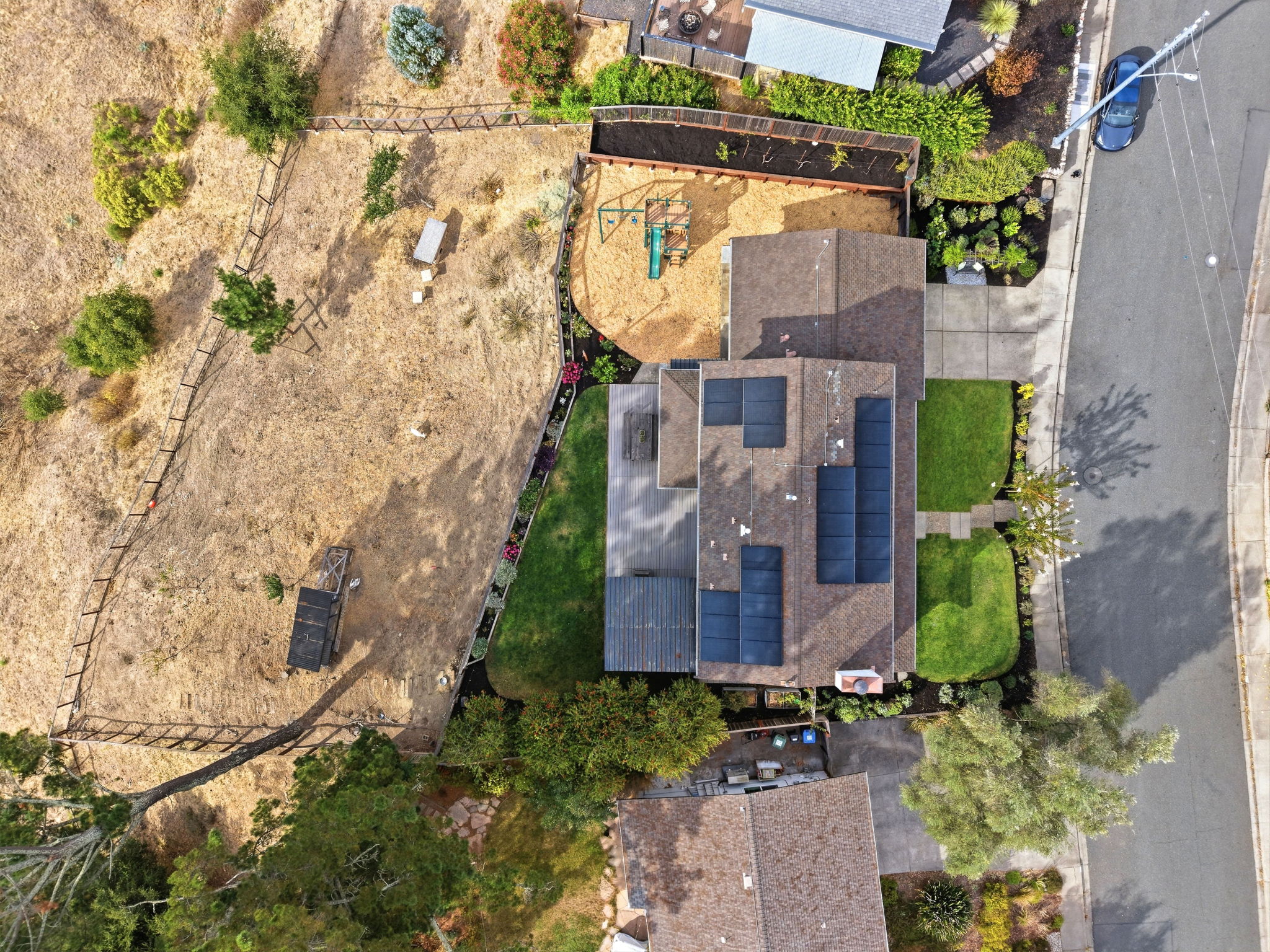 013_F8_AERIAL_145 Warfield Dr