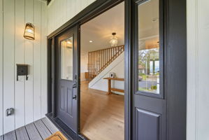 007_F8_145 Warfield Dr
