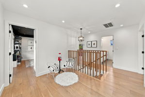 033_F8_145 Warfield Dr