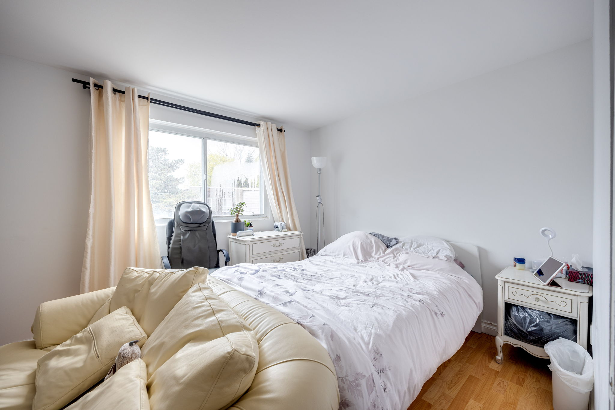 Toronto property showcase — delivered property photograph 16