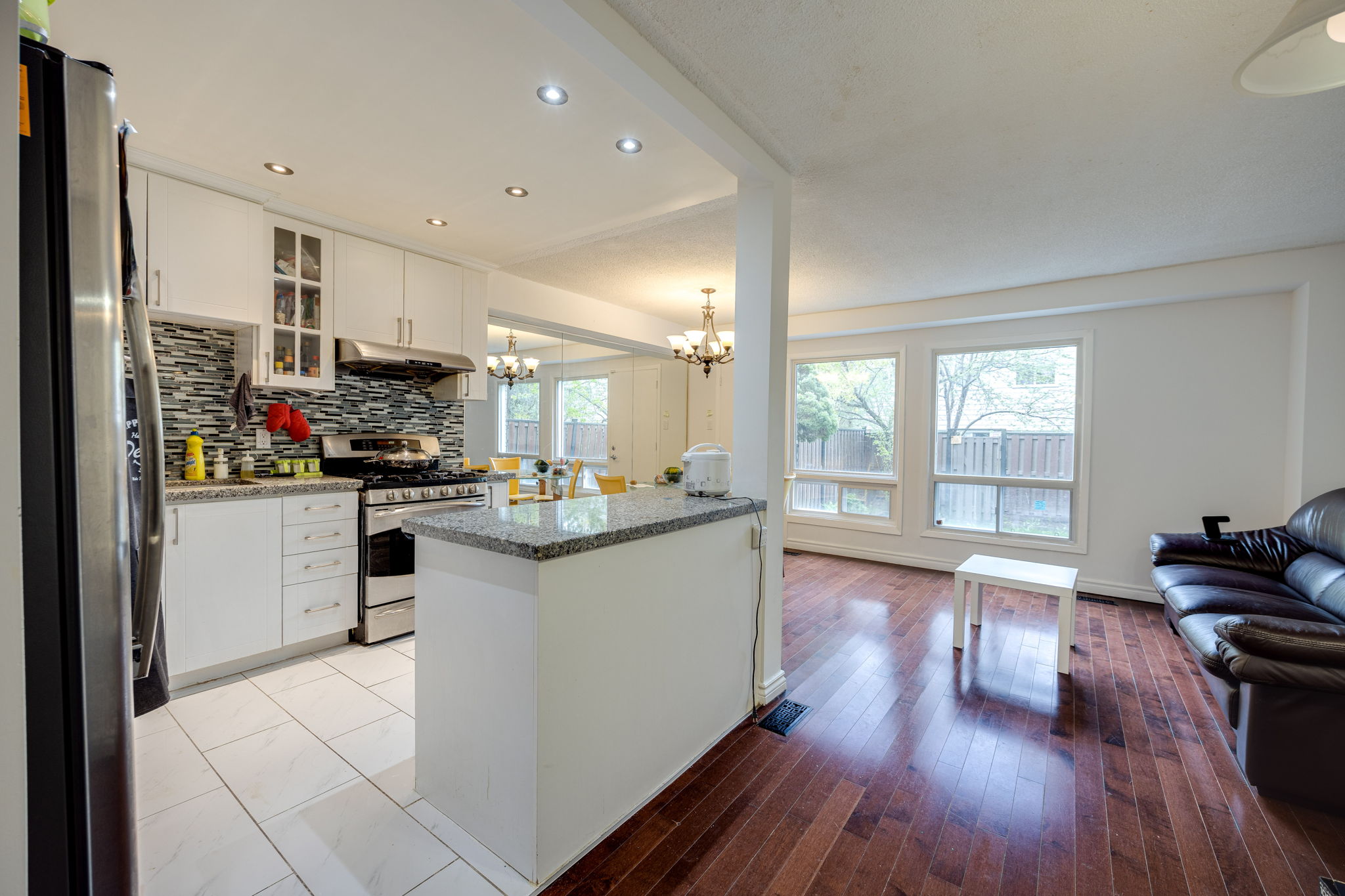 Toronto property showcase — delivered property photograph 9