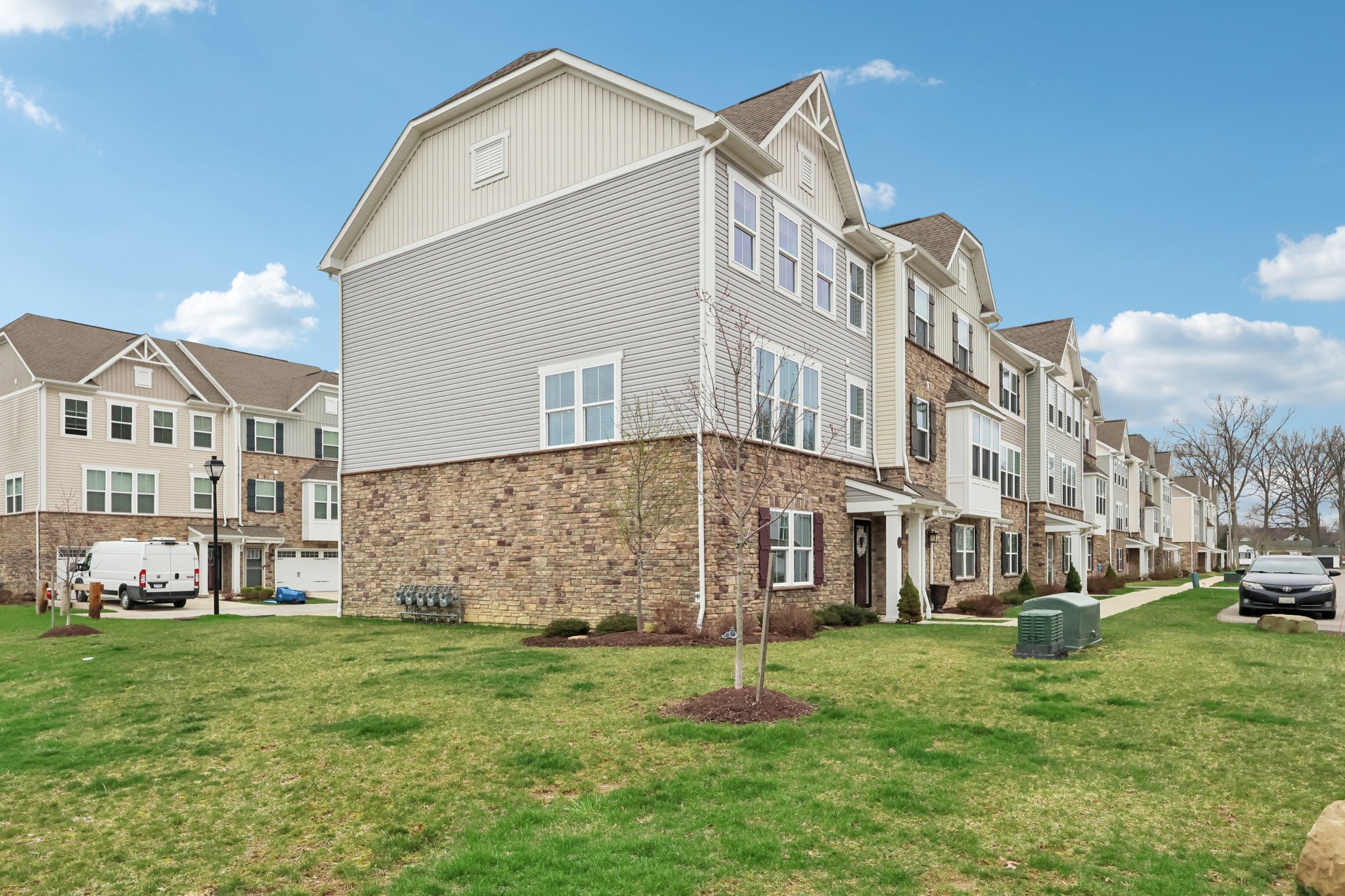 Caymus Ct-S3103-003.jpg