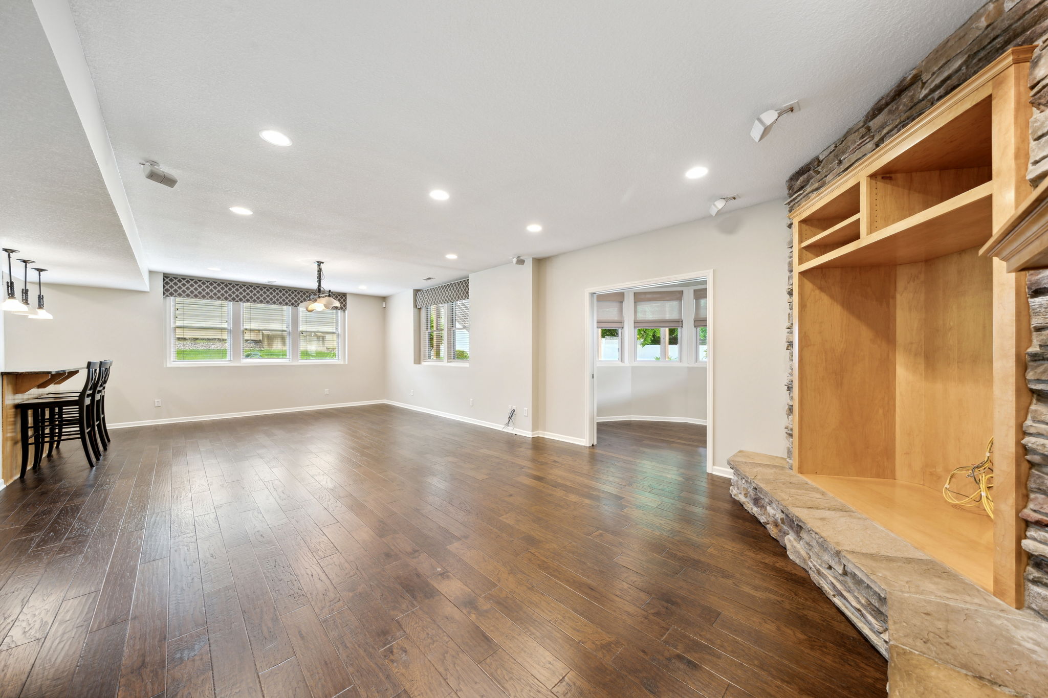 07_Interior