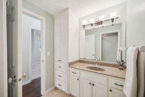12_Interior
