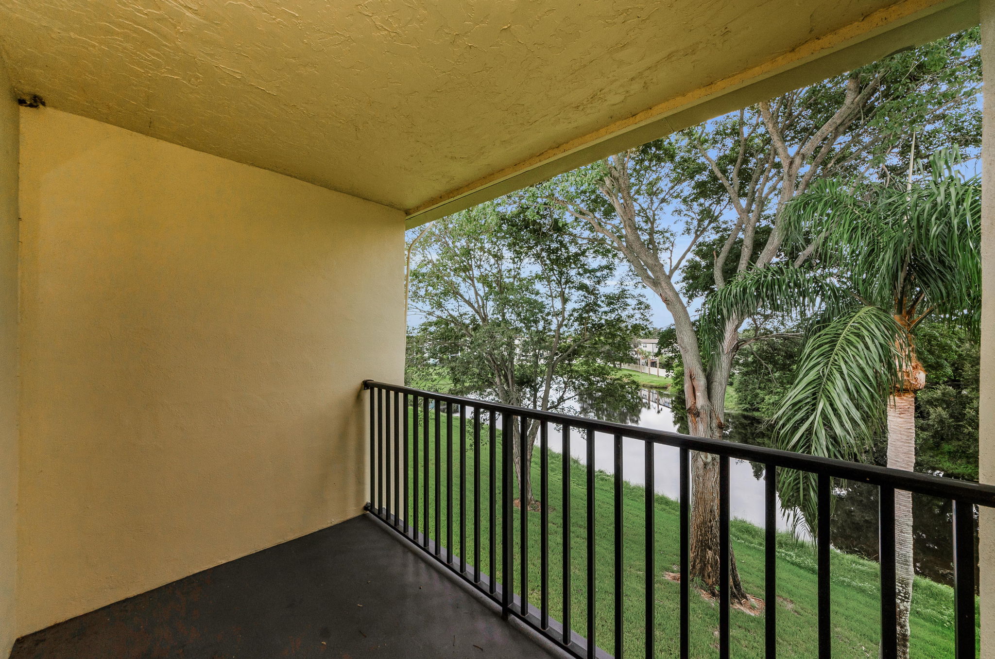 Balcony 1