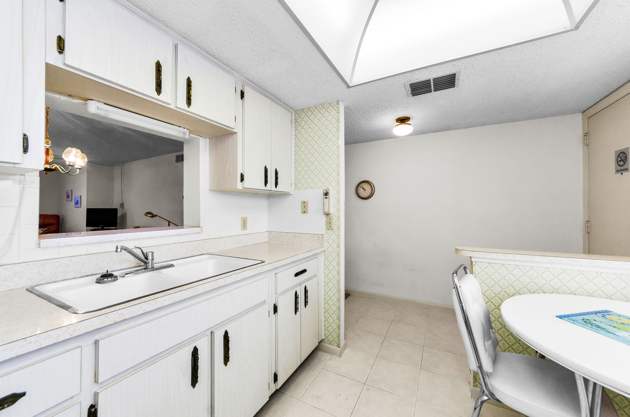 Kitchen 4