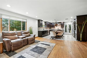 Large open family room/eat-in kitchen