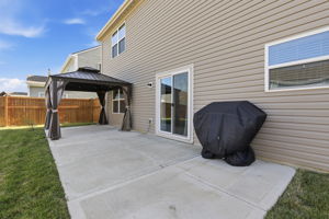  Photo 47