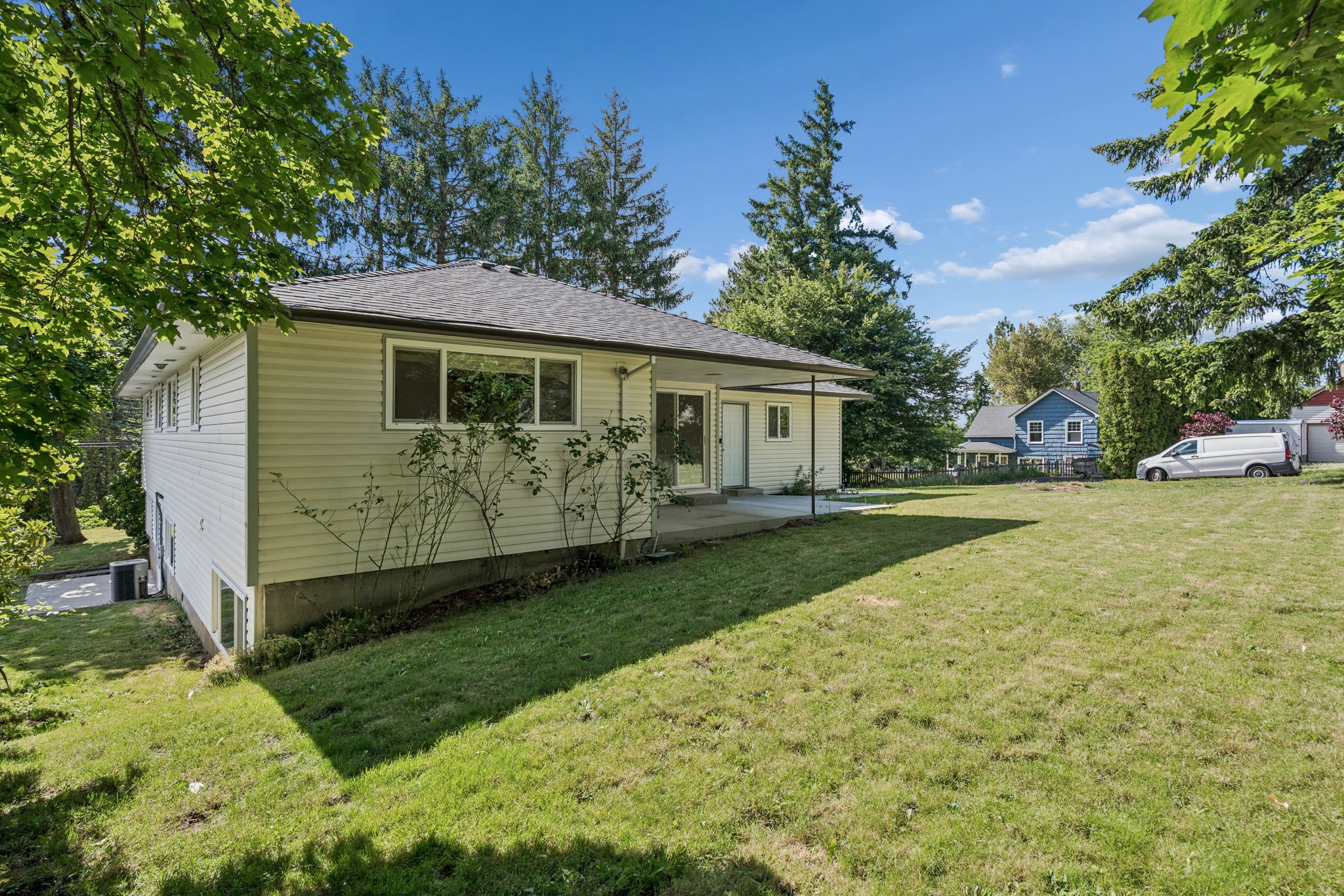 127.jpg