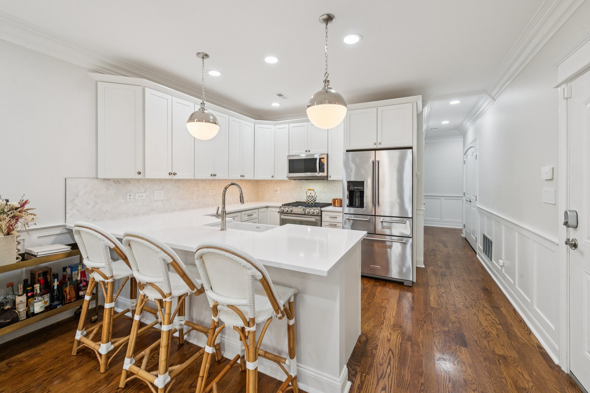 1450 W Chestnut St 2_008.jpg