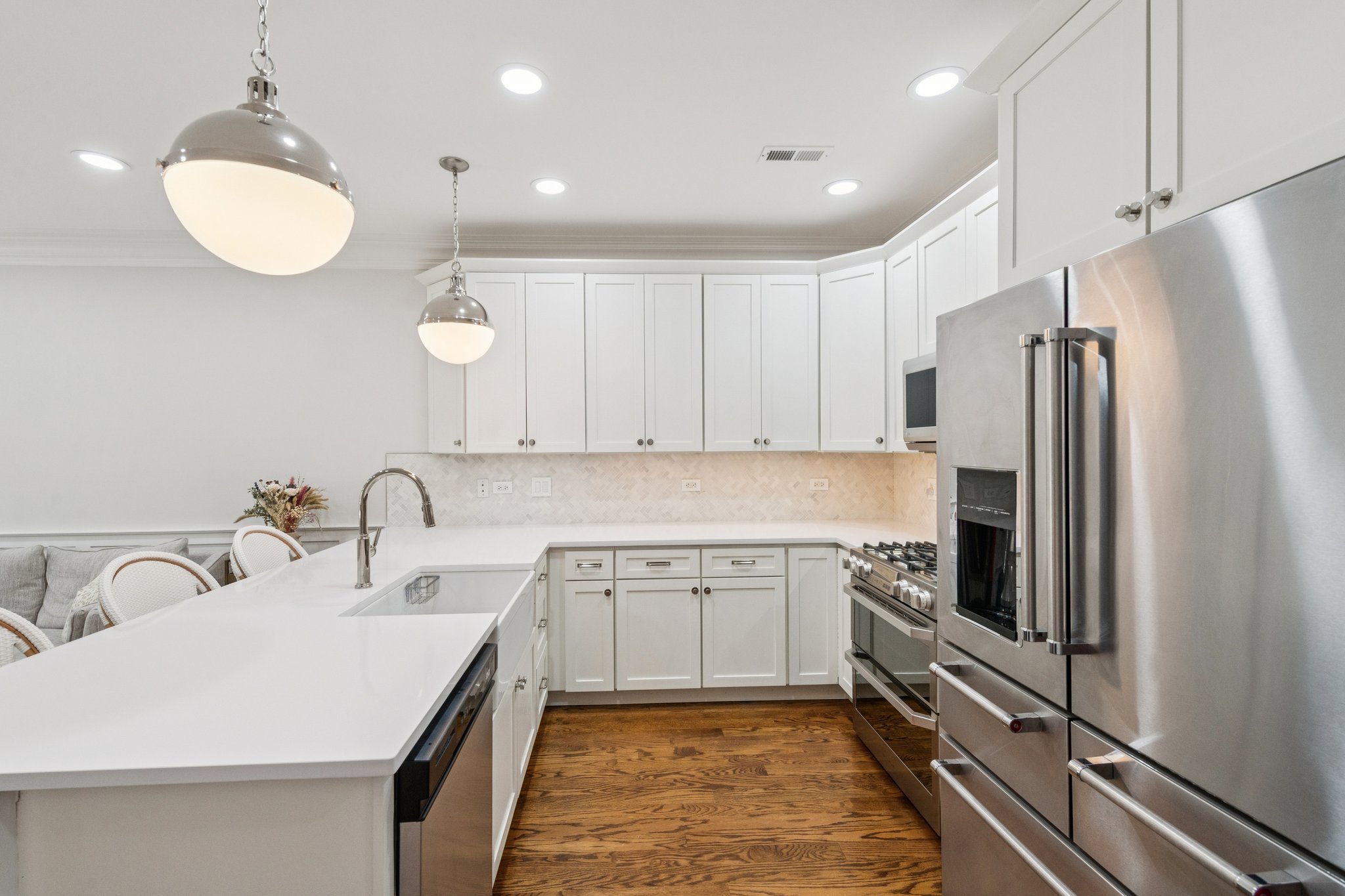 1450 W Chestnut St 2_009.jpg