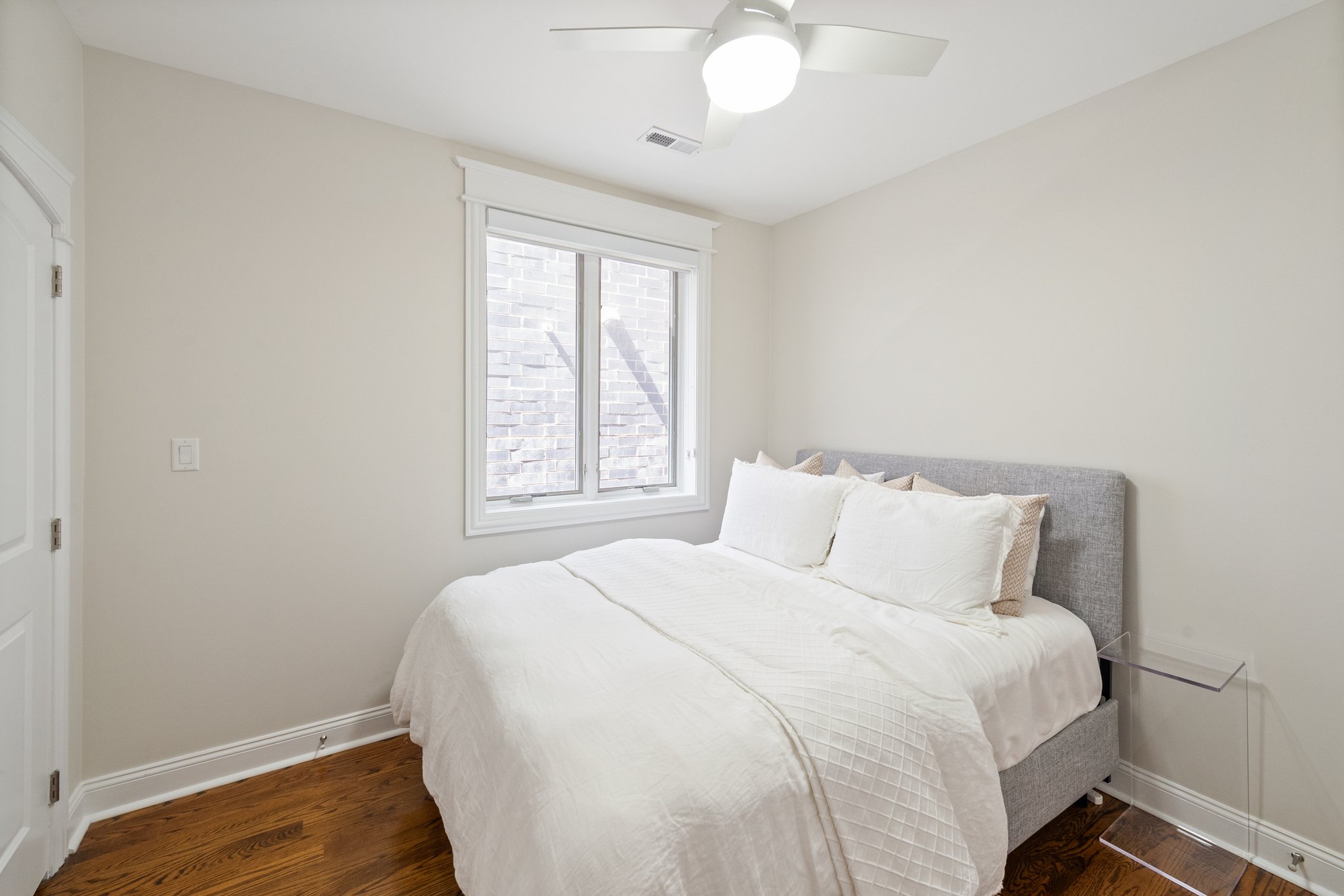 1450 W Chestnut St 2_016.jpg