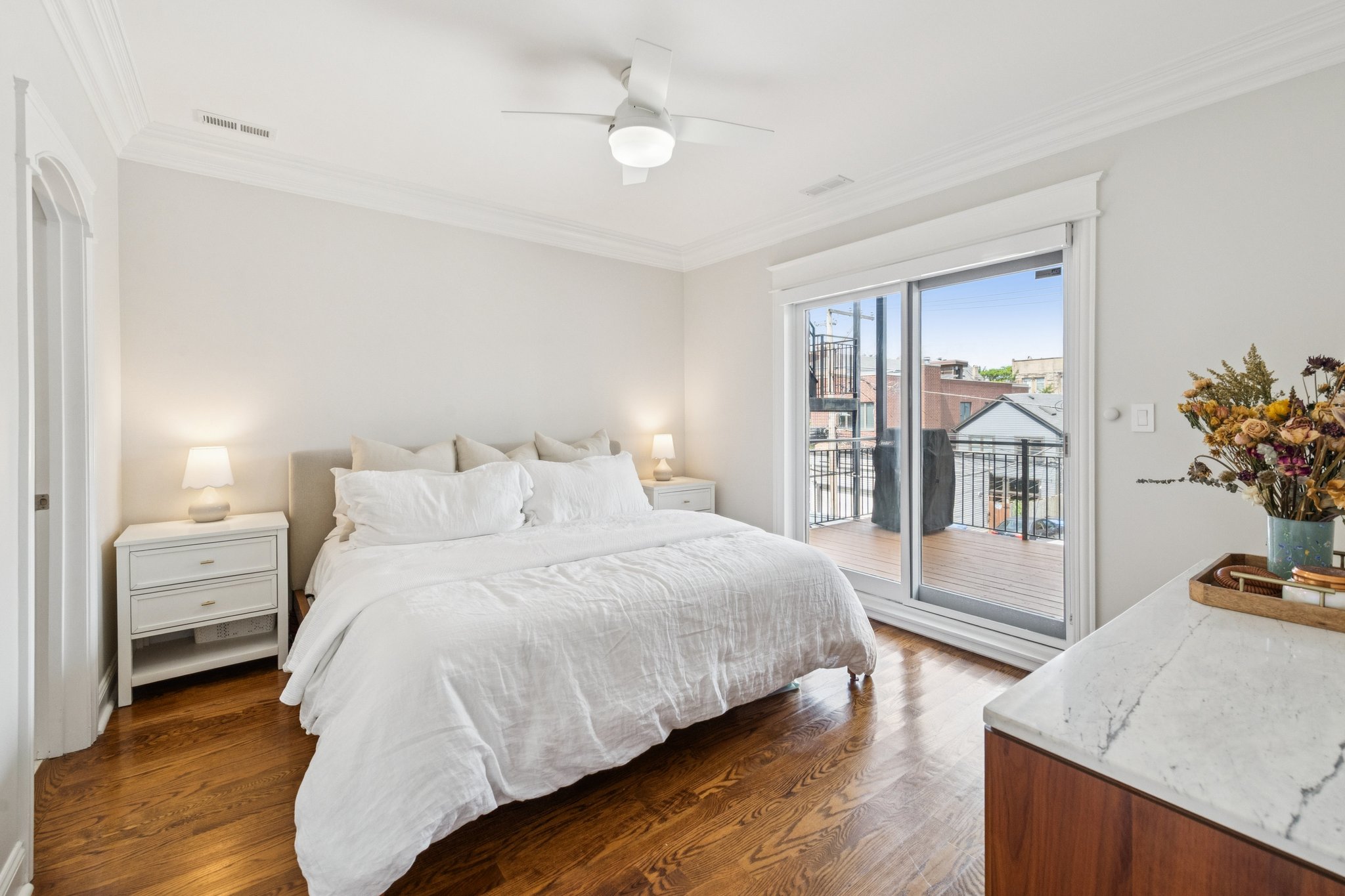 1450 W Chestnut St 2_019.jpg