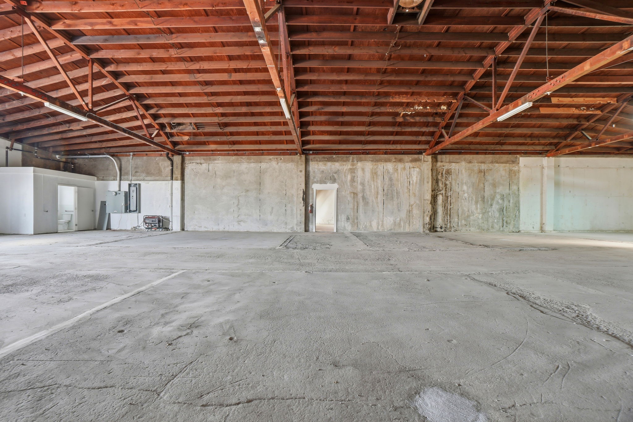 007_F8_1450 Wallace Ave
