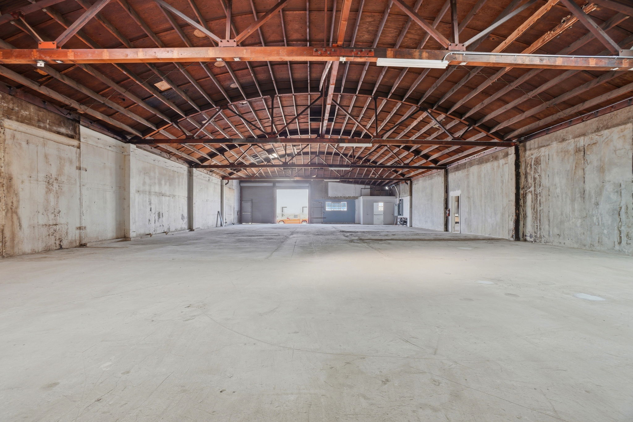 010_F8_1450 Wallace Ave
